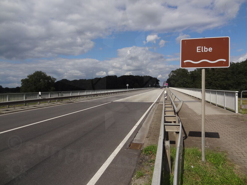 elbe-domitz-70.jpg