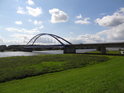 Silniční most přes Labe u města Dömitz.