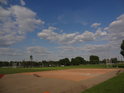 Baseballové hřiště.
