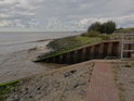 Soutok Labe / Hollerwettern nad obcí Brokdorf.
