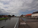 Přístav Binnenhafen pohledem z čela.