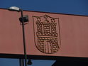 Znak města Hamburg při levobřežním vjezdu na Billhomer Brücke.