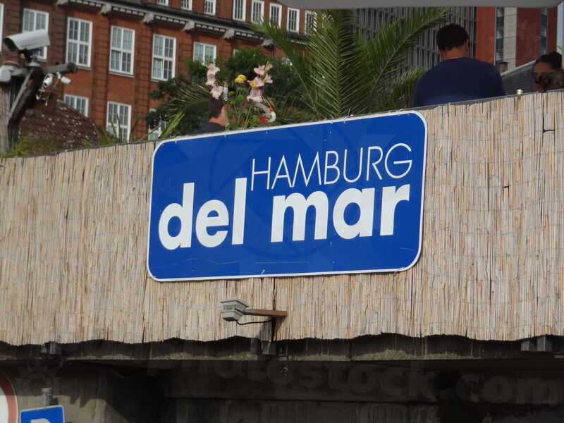 elbe-hamburg-04.jpg
