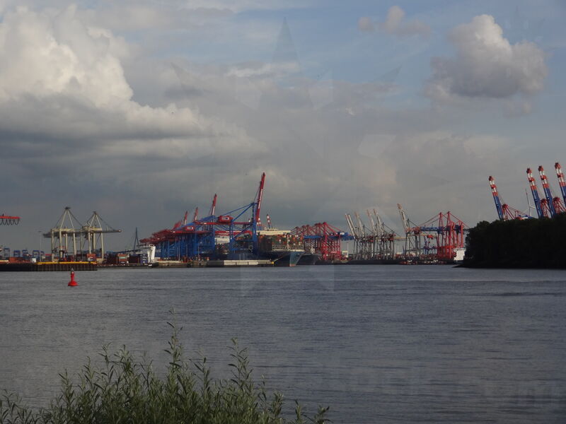 elbe-hamburg-49.jpg