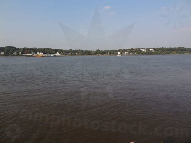 elbe-hamburg-77.jpg