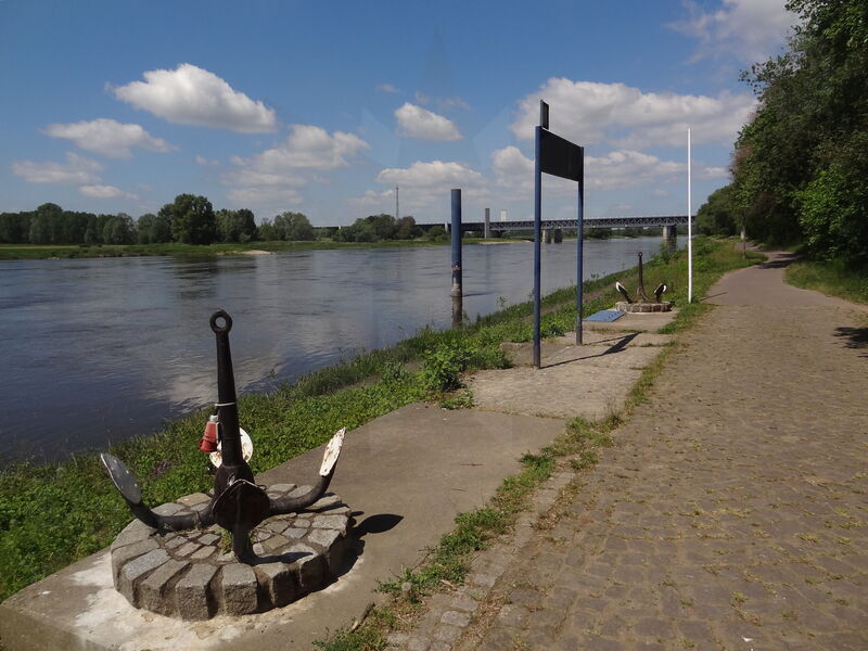 elbe-hohenwarthe-15.jpg