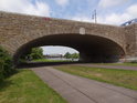 Sternbrücke v suché levobřežní části, Stromelbe, Magdeburg.