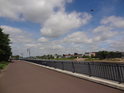 Elbuferpromenade, nábřeží u Stromelbe, Magdeburg.