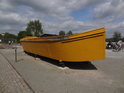 Hezky natřená loď v muzejní expozici poblíž Handelhafen.
