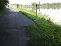 Nymburk připraví nejedno překvapení. Jako příklad budiž nám poslouží náhlý přechod asfaltové cyklistické stezky po levém břehu Labe ve zpevněnou cestu, byť jen nakrátko.