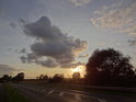 Večerní Slunce nad levobřežní nivou Labe, též lev nivou řeky Oste u obce Geversdorf.