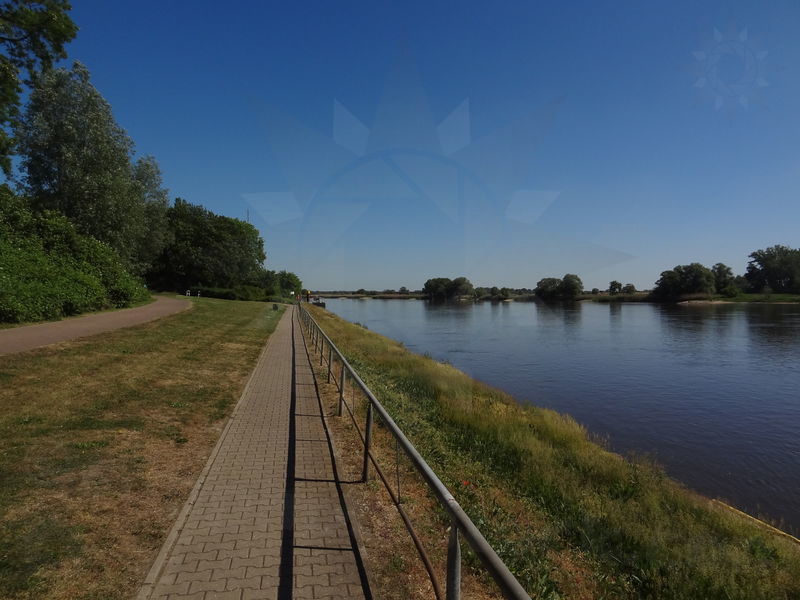 elbe-tangermunde-36.jpg