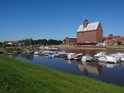 Silo za přístavem na řece Tanger v Tangermünde.