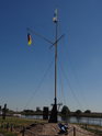 Stožár na vlajky v přístavu Tangermünde.