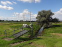 Rhinowkanal míří do Labe pod obcí Gaarz.